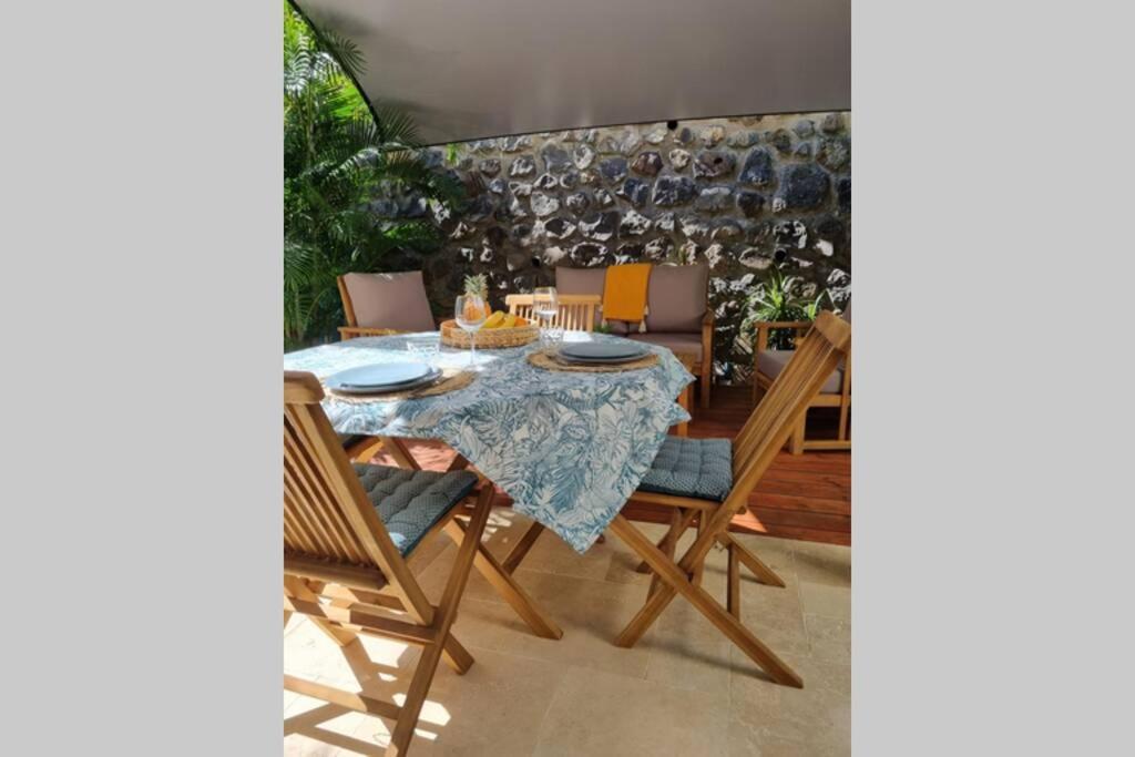 L'Instant Evasion, Studio Avec Terrasse, Piscine ! Saint-Gilles-les Bains Exterior foto